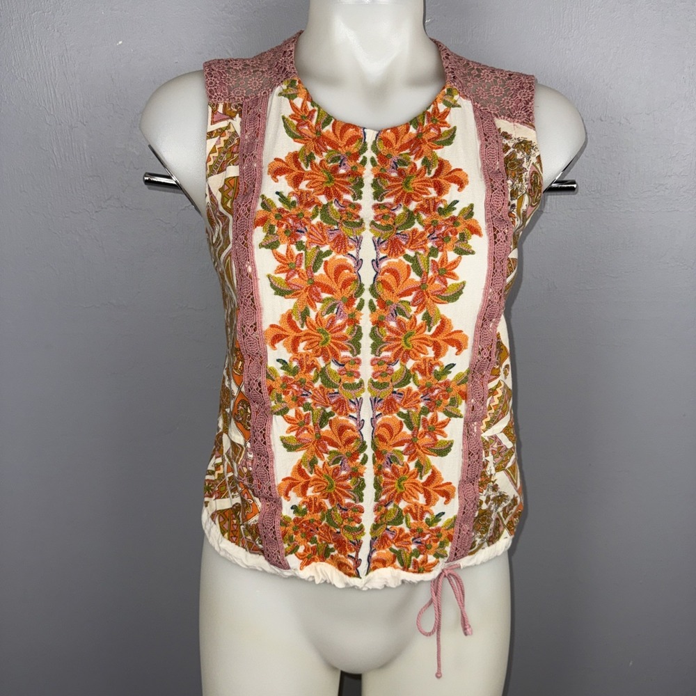 TINY Anthropologie Embroidered Floral Sleeveless Top Women's XS Boho Chic